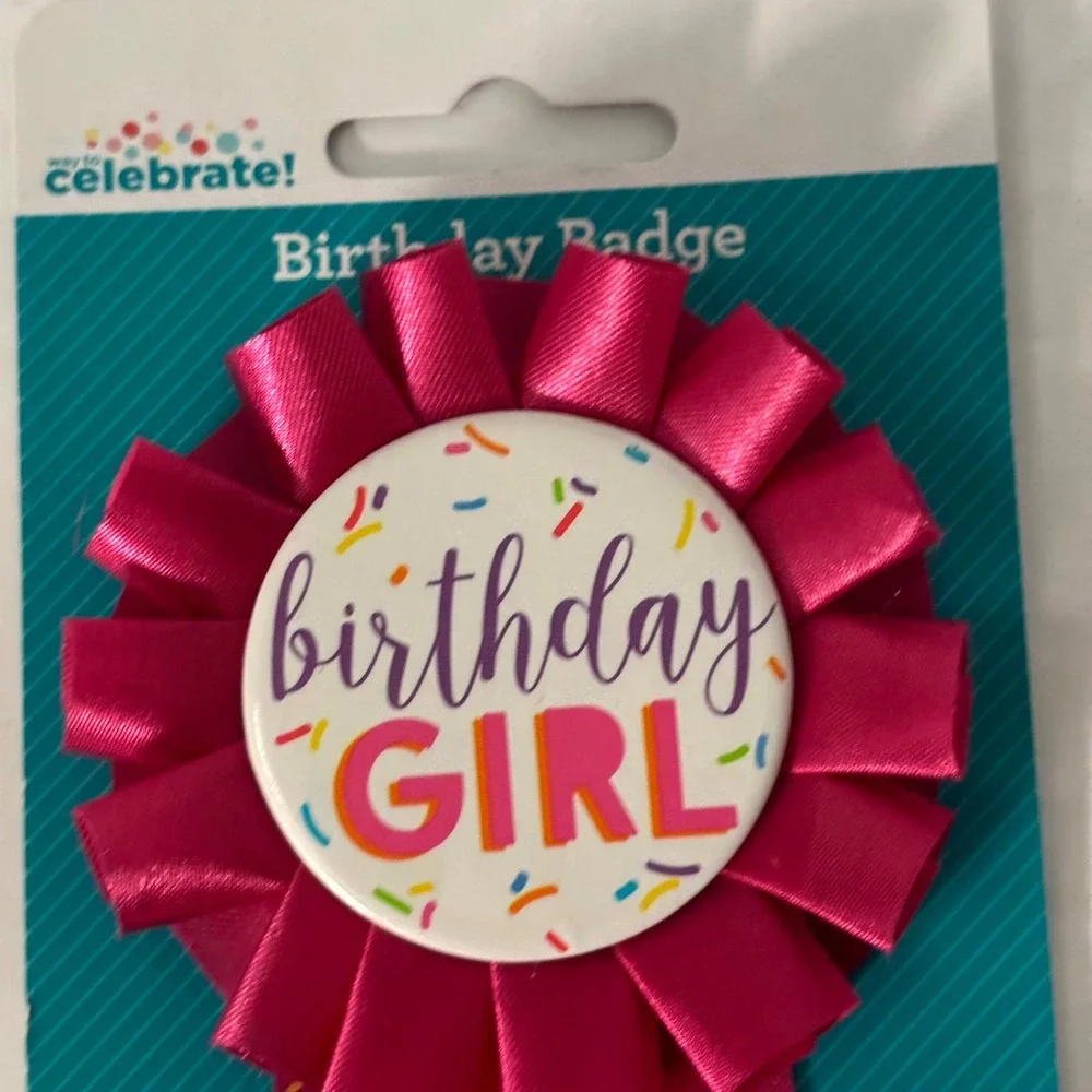 Way to Celebrate Birthday Girl Award Ribbon Rosette Pink Party Badge Pin New